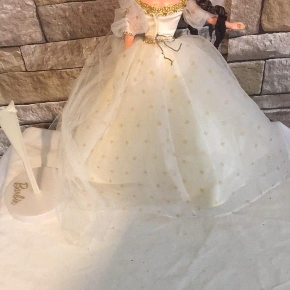 Barbie as Empress Sissy 1996 - Picture 5 of 8